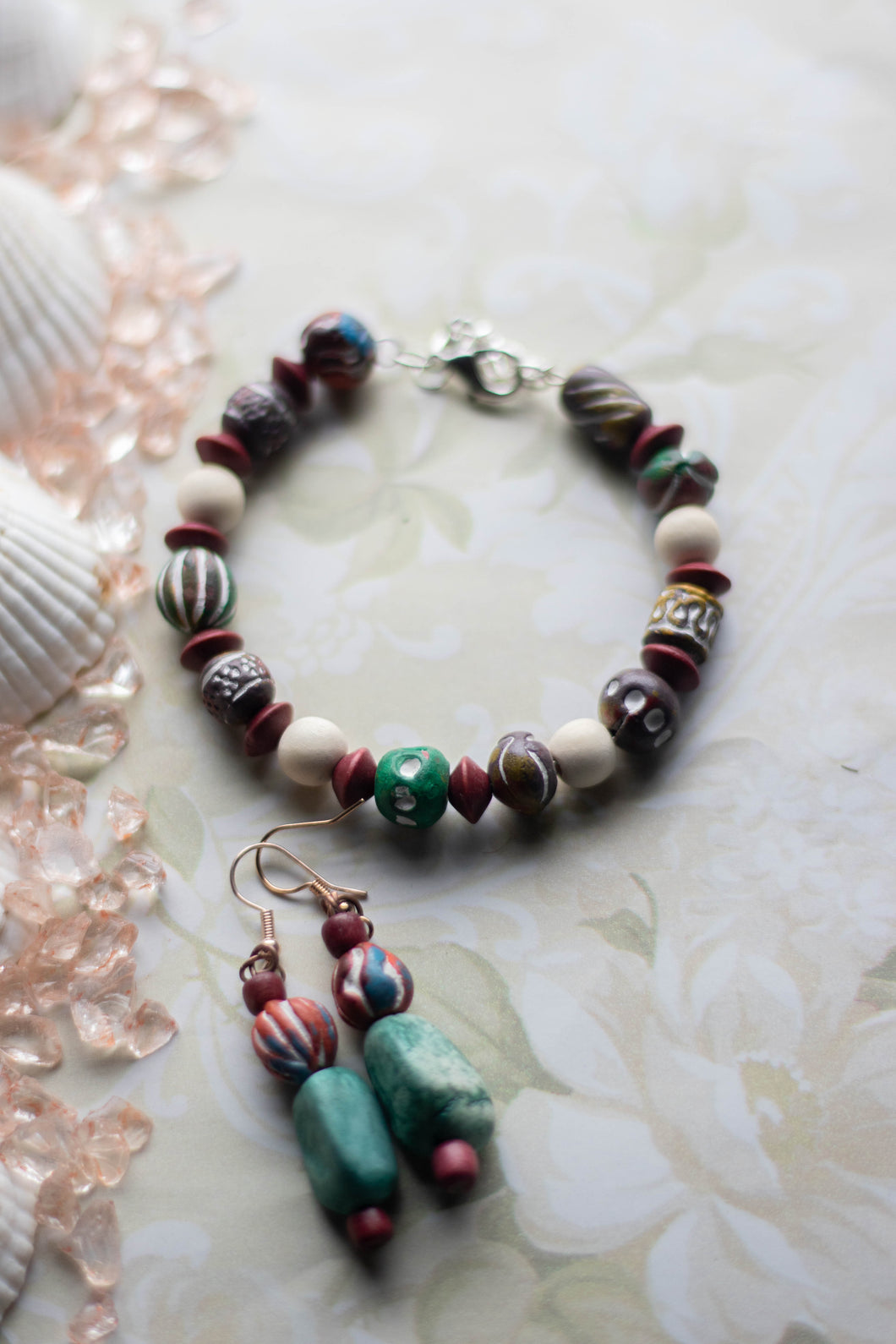 The Wooden Bracelet Set